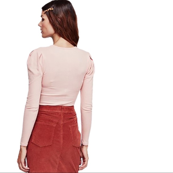 Free People Hey Lady puff Sleeves Top NWT - Picture 2 of 3